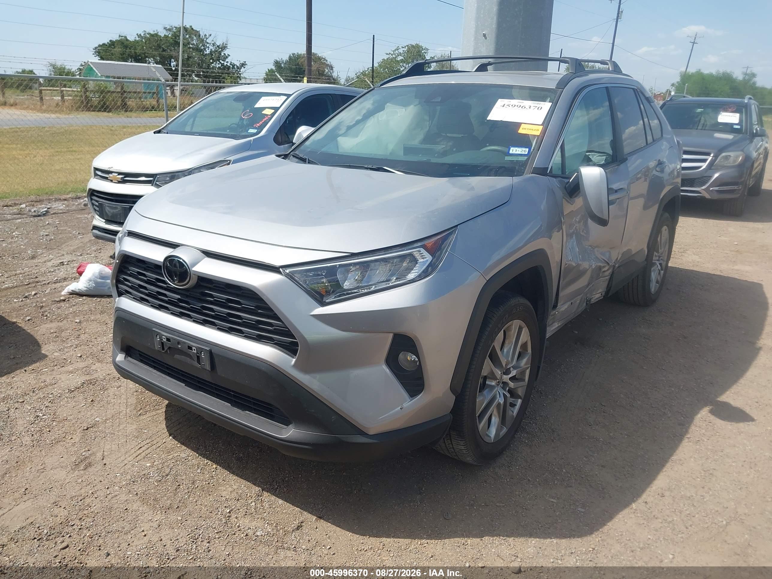 2021 TOYOTA RAV4 XLE PREMIUM — I2