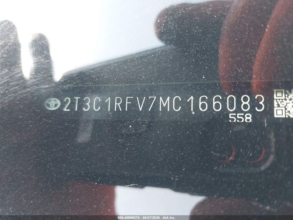 2021 TOYOTA RAV4 XLE PREMIUM — I9