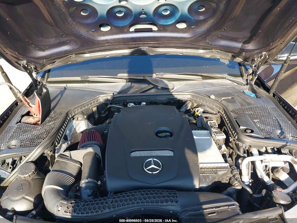 2017 MERCEDES-BENZ C 300 — I10