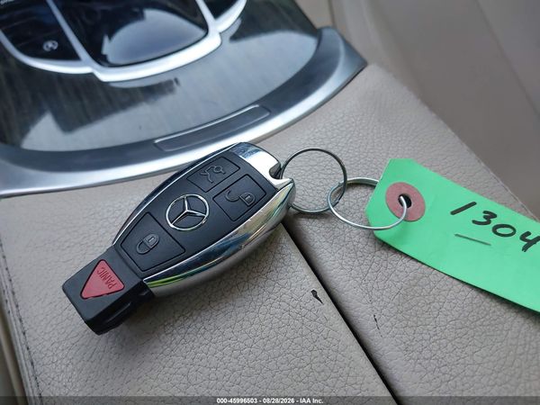 2017 MERCEDES-BENZ C 300 — I11