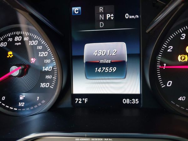 2017 MERCEDES-BENZ C 300 — I118