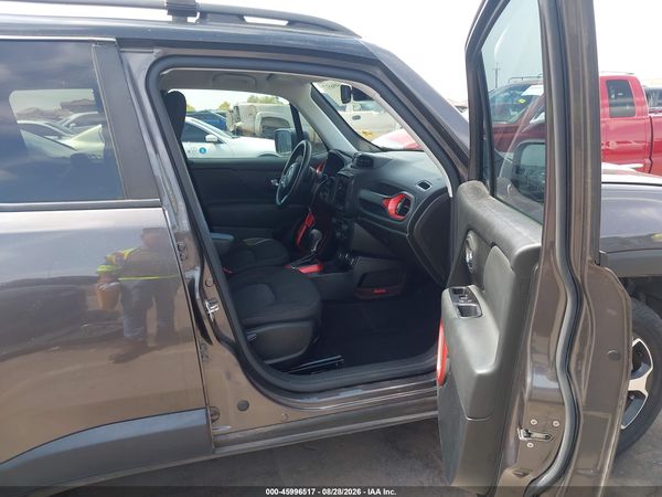 2021 JEEP RENEGADE TRAILHAWK 4X4 — I5
