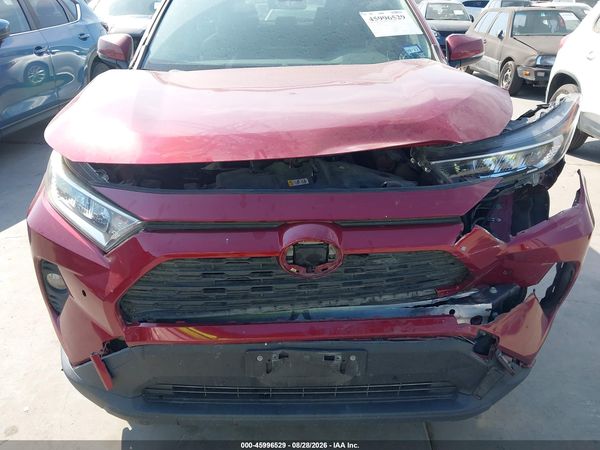 2019 TOYOTA RAV4 XLE — I6