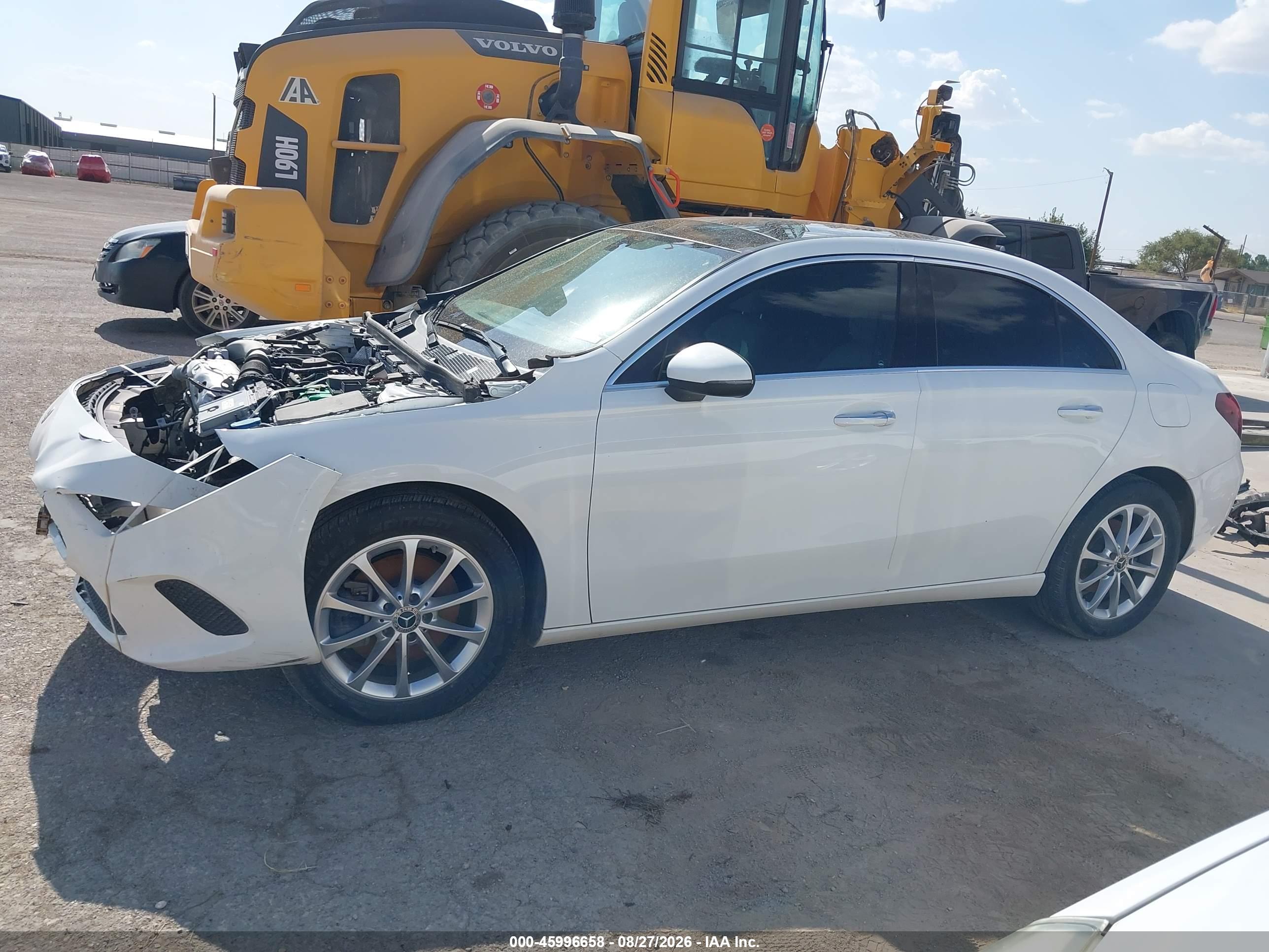 2021 MERCEDES-BENZ A 220 A220