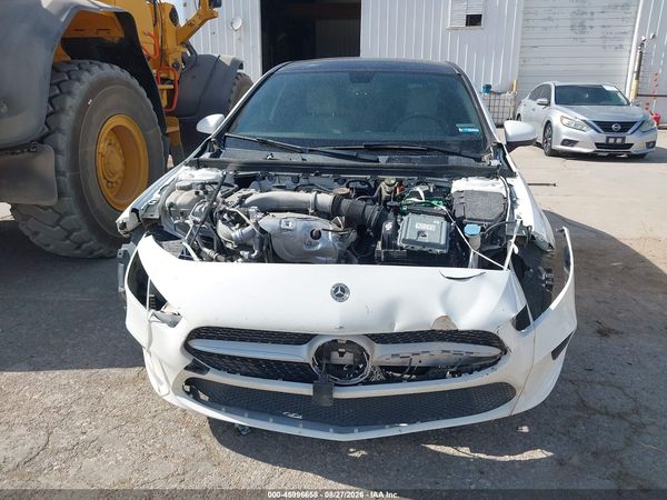 2021 MERCEDES-BENZ A 220 A220