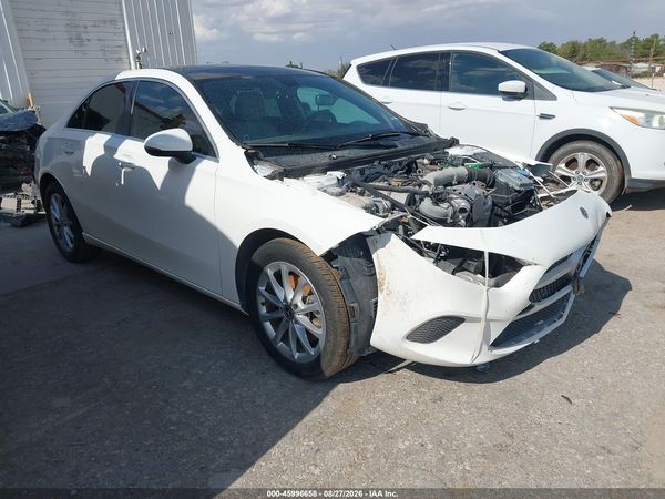2021 MERCEDES-BENZ A 220 A220