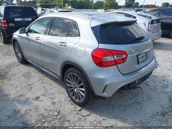 2018 MERCEDES-BENZ GLA GLA 250 — I3