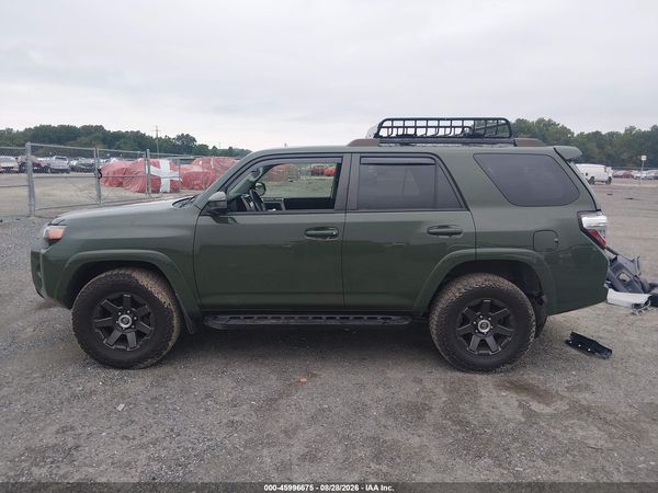2021 TOYOTA 4RUNNER TRAIL SPECIAL EDITION — I117