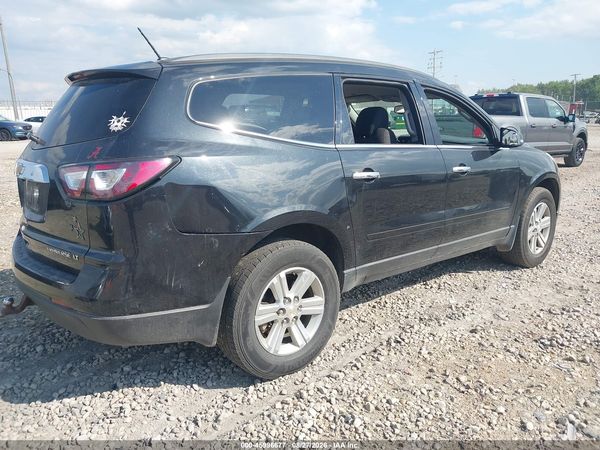 2014 CHEVROLET TRAVERSE 1LT — I4