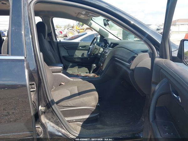 2014 CHEVROLET TRAVERSE 1LT — I5