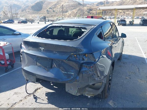 2022 TESLA MODEL Y — I4