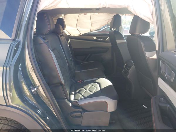 2024 VOLKSWAGEN ATLAS — I8