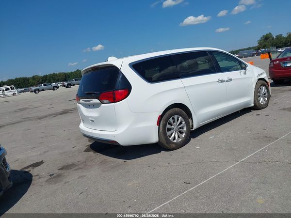2018 CHRYSLER PACIFICA TOURING PLUS — I4