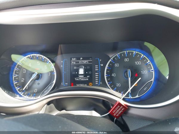 2018 CHRYSLER PACIFICA TOURING PLUS — I7