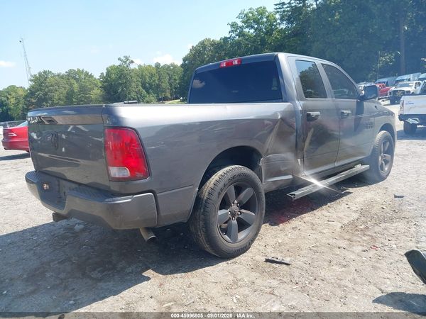 2017 RAM 1500 EXPRESS  4X2 6'4 BOX — I4