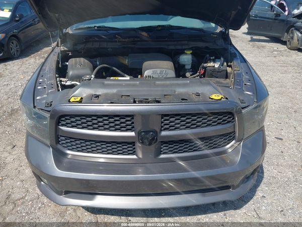 2017 RAM 1500 EXPRESS  4X2 6'4 BOX — I10