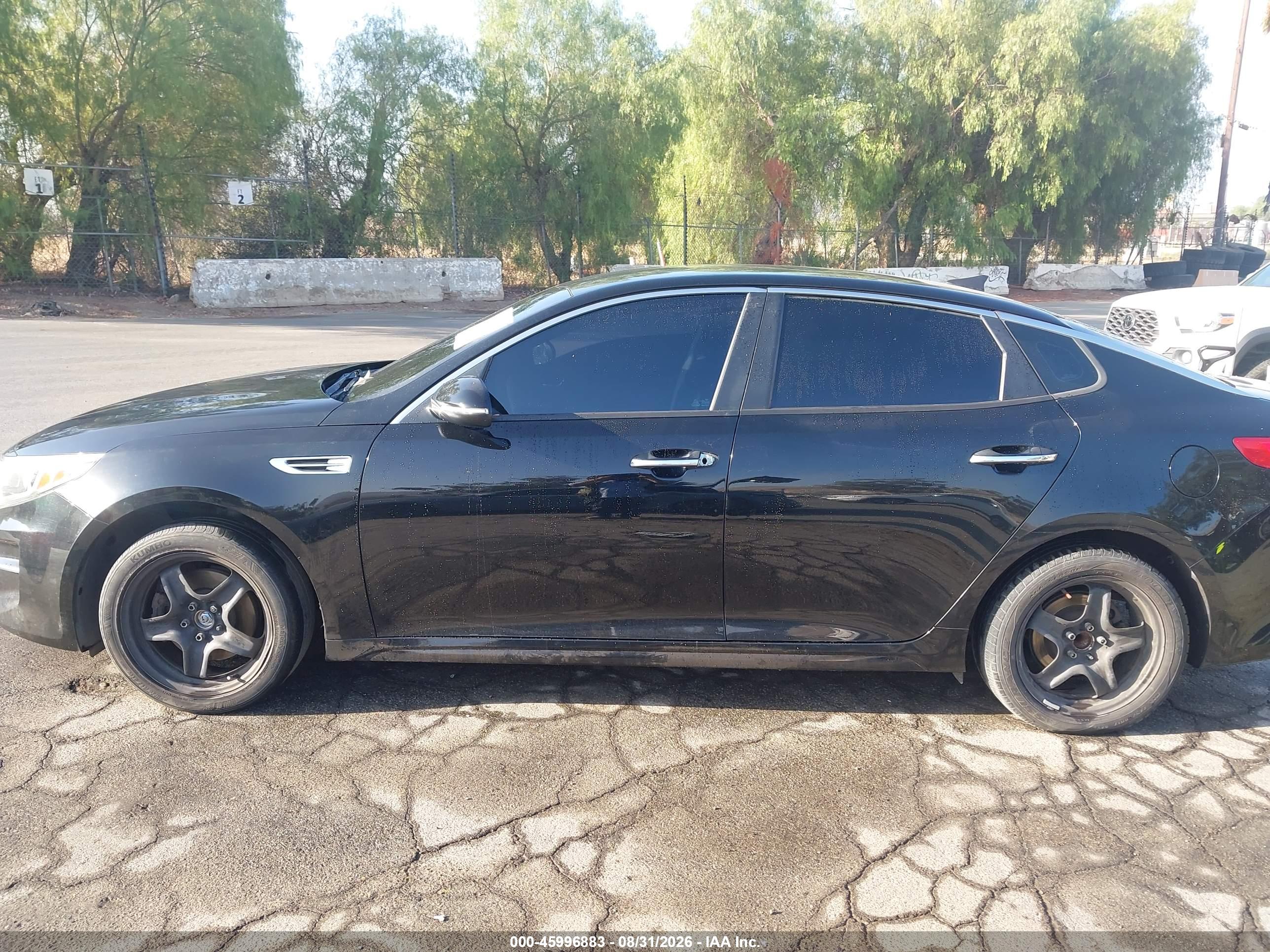 2017 KIA OPTIMA LX