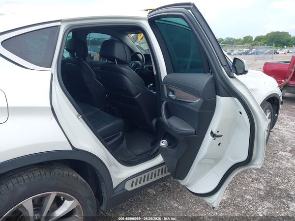 2015 BMW X6 XDRIVE35I — I8