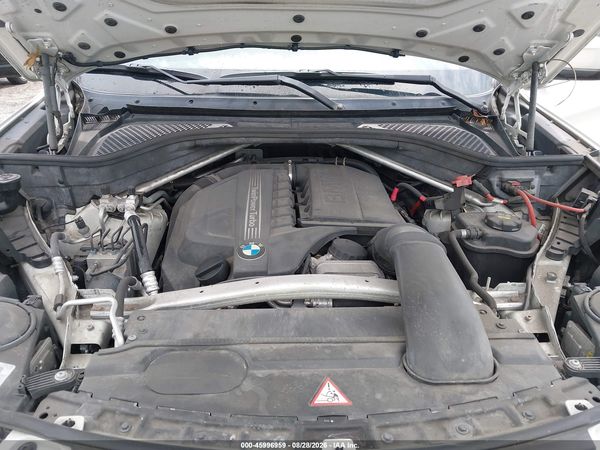 2015 BMW X6 XDRIVE35I — I10