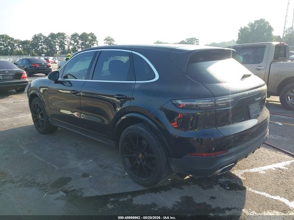 2019 PORSCHE CAYENNE