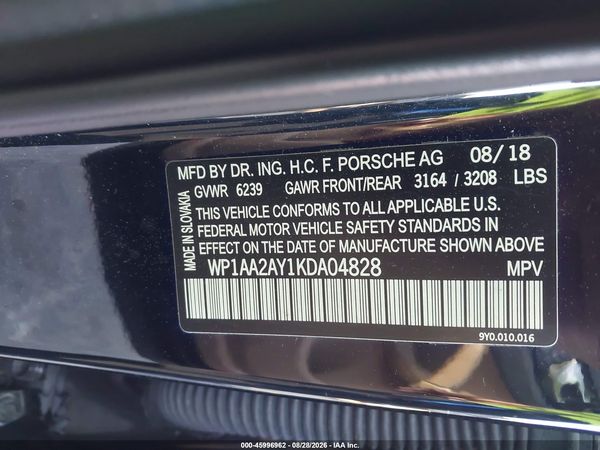 2019 PORSCHE CAYENNE