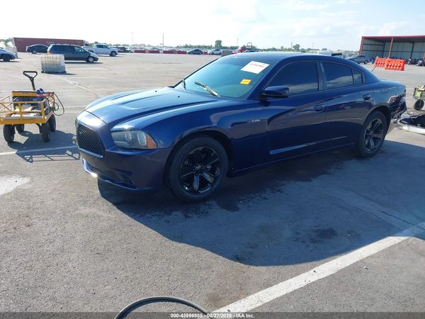2013 DODGE CHARGER SXT
