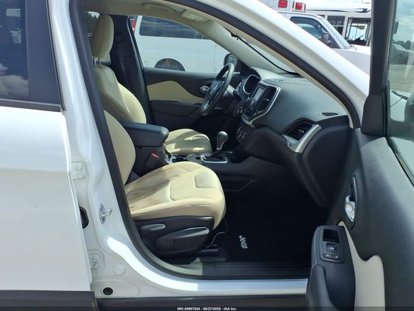2016 JEEP CHEROKEE SPORT — I5