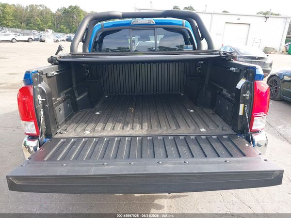 2017 TOYOTA TACOMA SR5 V6 — I152