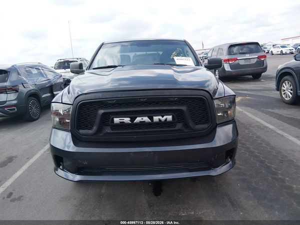 2021 RAM 1500 CLASSIC SLT  4X4 5'7 BOX
