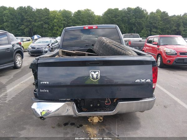 2021 RAM 1500 CLASSIC SLT  4X4 5'7 BOX