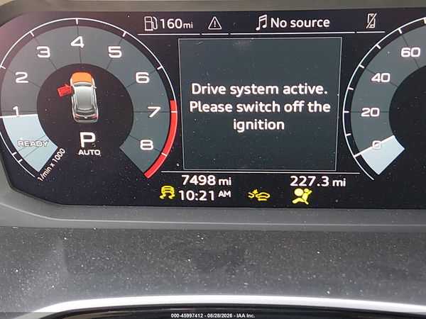 2025 AUDI Q3 — I118