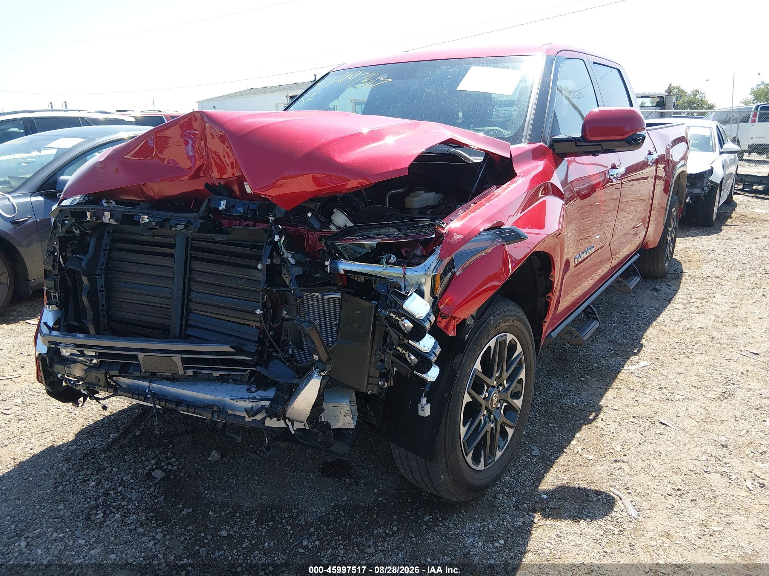 2026 TOYOTA TUNDRA LIMITED CREWMAX 6.5' BED — I2