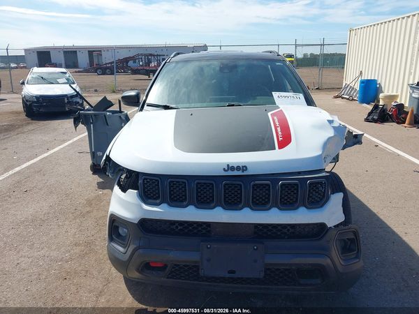 2023 JEEP COMPASS TRAILHAWK 4X4 — I115