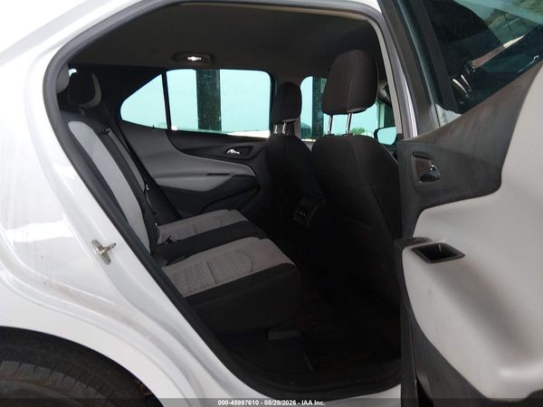 2022 CHEVROLET EQUINOX FWD 1FL — I8