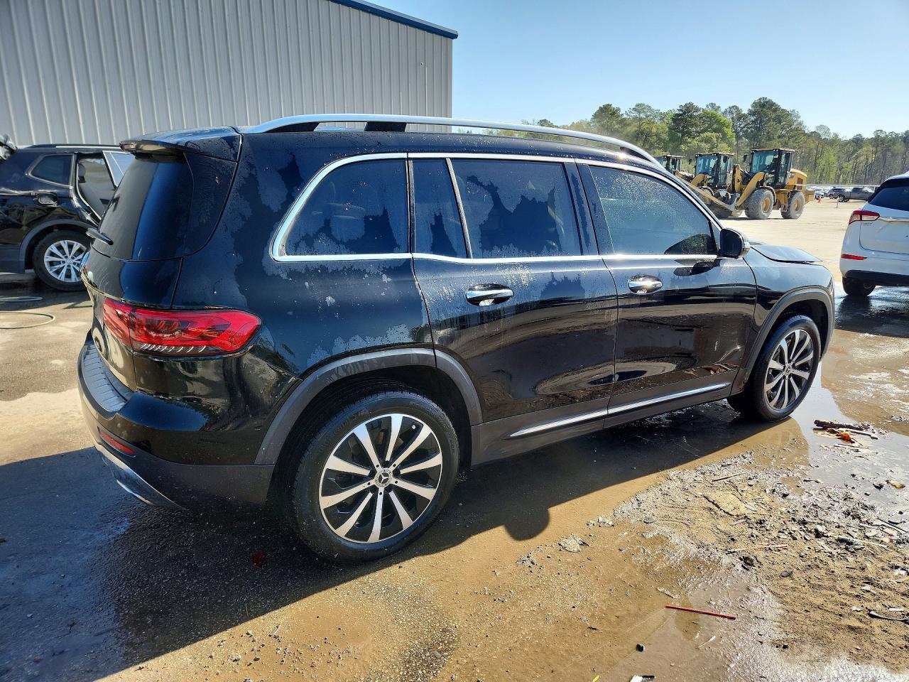 2022 MERCEDES-BENZ GLB GLB250