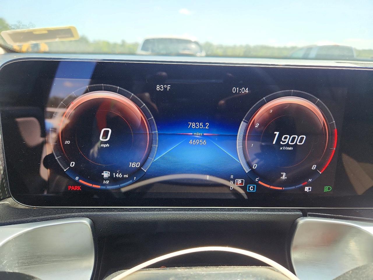 2022 MERCEDES-BENZ GLB GLB250