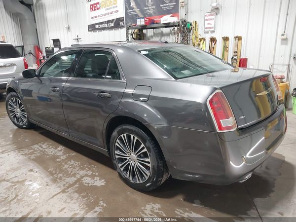 2013 CHRYSLER 300 300S — I3