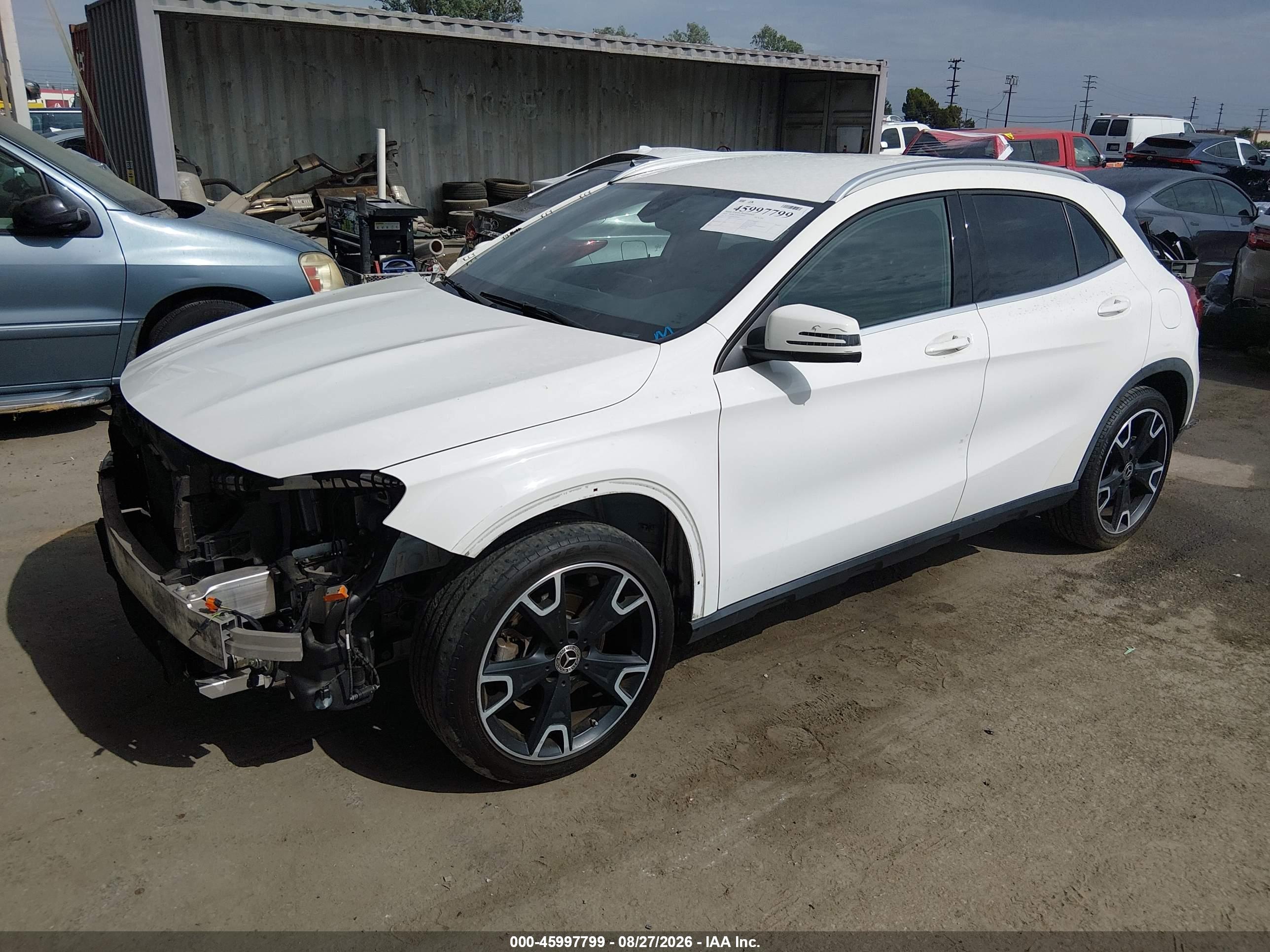2020 MERCEDES-BENZ GLA 250 GLA250 — I2