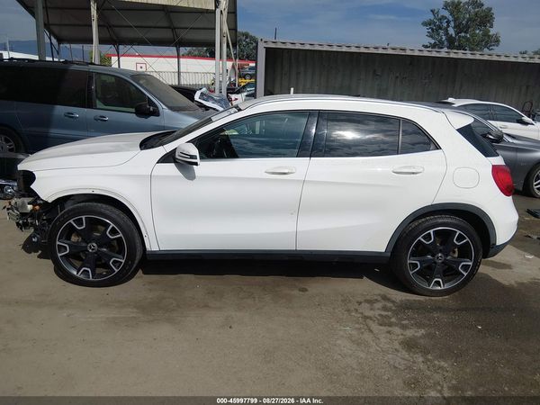 2020 MERCEDES-BENZ GLA 250 GLA250 — I117