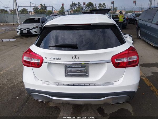 2020 MERCEDES-BENZ GLA 250 GLA250 — I119