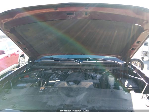 2016 CHEVROLET SILVERADO 1500 LT — I10