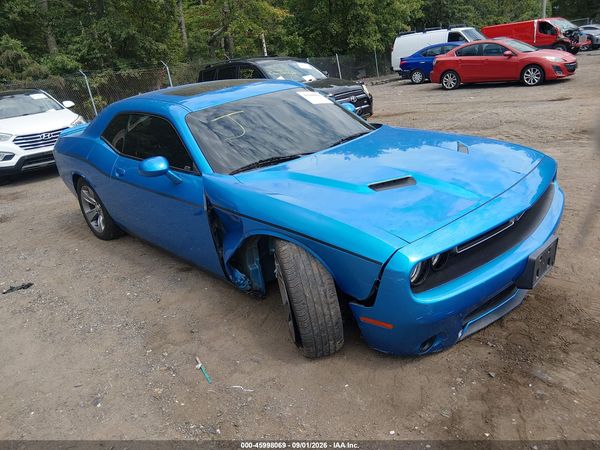 2018 DODGE CHALLENGER SXT — I1