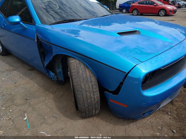 2018 DODGE CHALLENGER SXT — I6