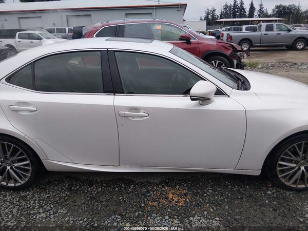 2016 LEXUS IS 300