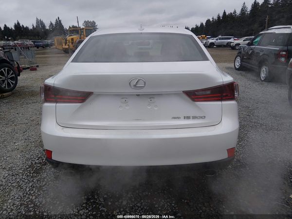 2016 LEXUS IS 300