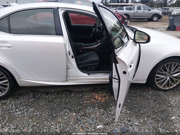 2016 LEXUS IS 300