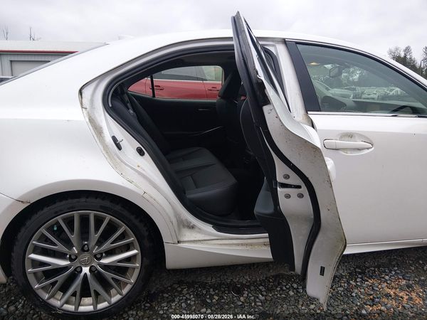 2016 LEXUS IS 300