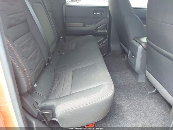 2025 NISSAN FRONTIER PRO-4X 4X4 — I8