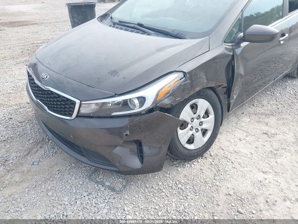 2018 KIA FORTE LX — I6