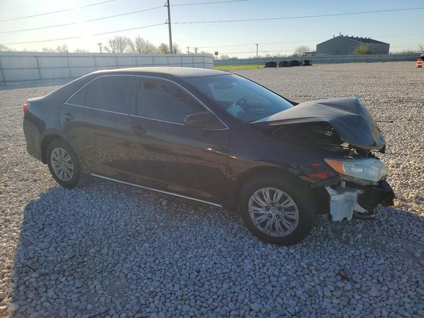 2012 TOYOTA CAMRY